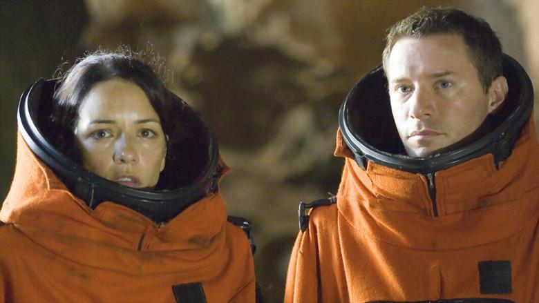 Hormigas asesinas (The Hive) - Fondo