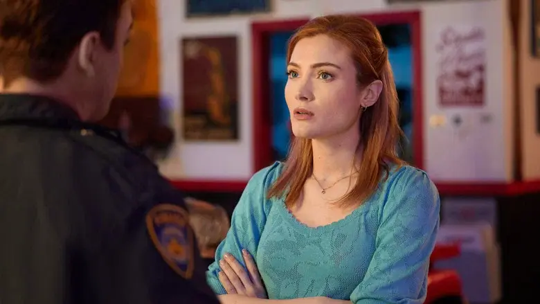 Aurora Teagarden Mysteries: Something New - Fondo