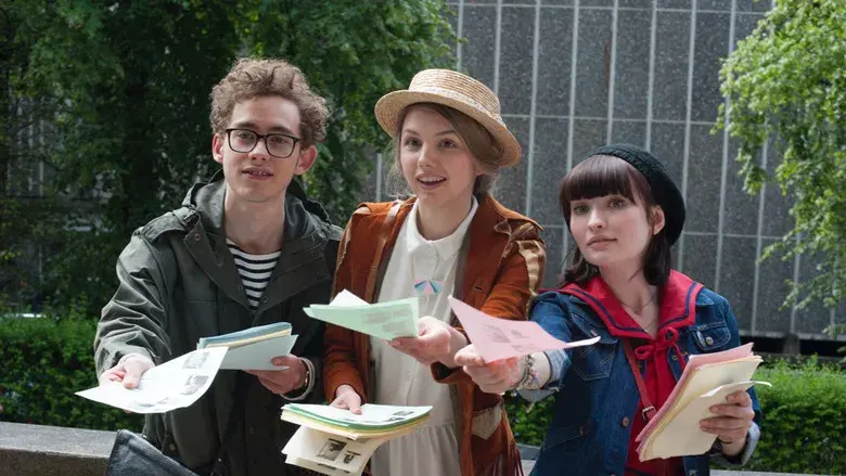 God Help the Girl - Fondo