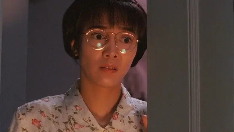 表姐，妳好嘢！3 大人駕到 - Fondo