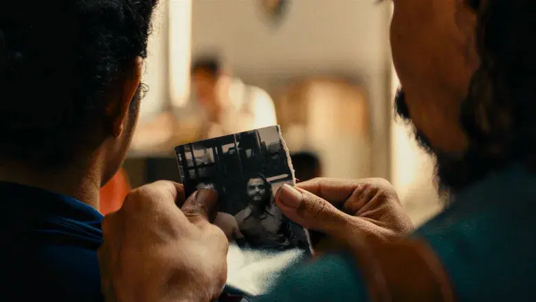 El agente secreto - Fondo