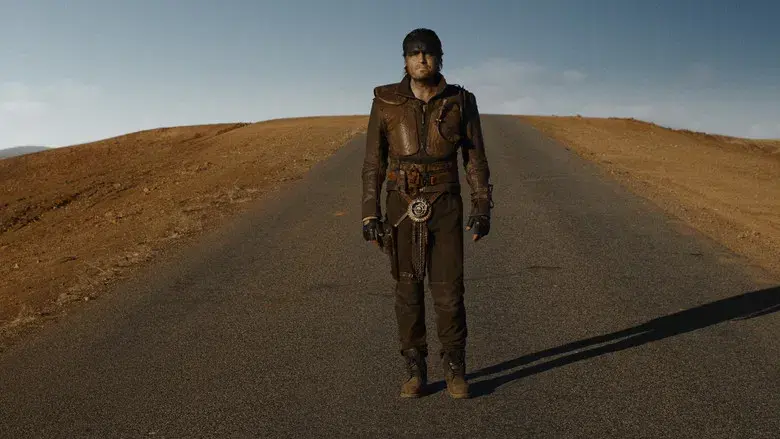 Furiosa: De la saga Mad Max - Fondo