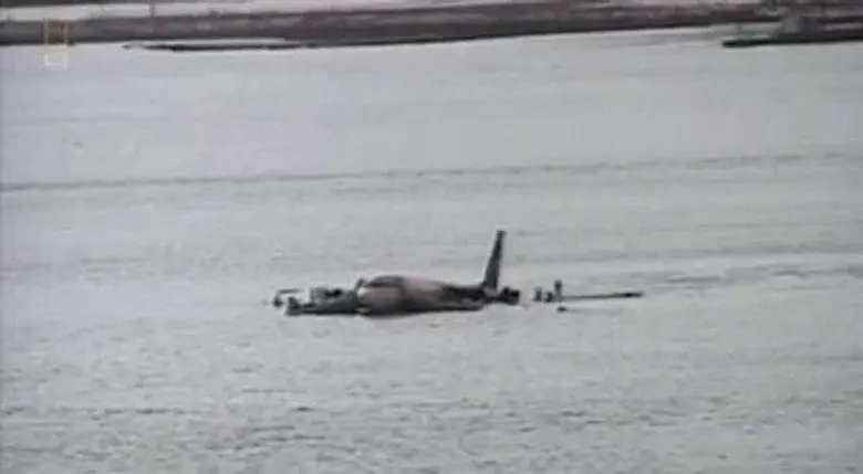 Amerizaje sobre el río Hudson