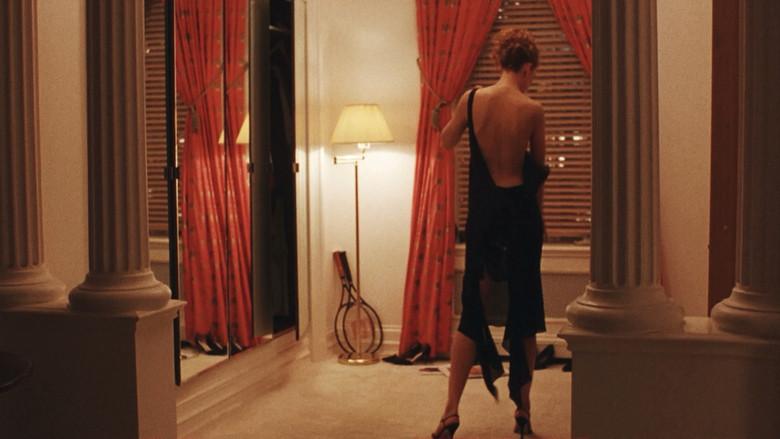 Eyes Wide Shut - Fondo