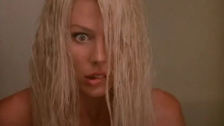 Totally Blonde - Fondo