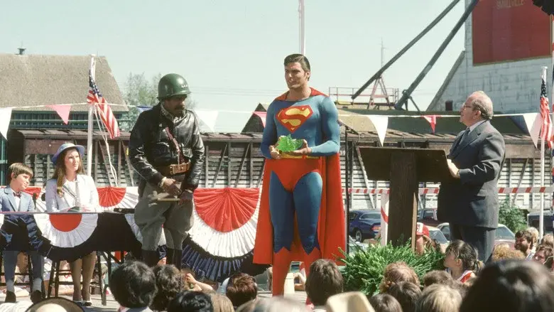 Superman III - Fondo
