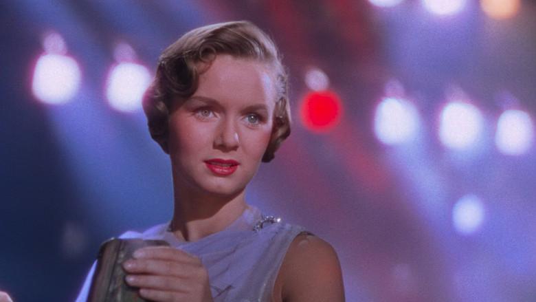 Cantando bajo la lluvia - Fondo