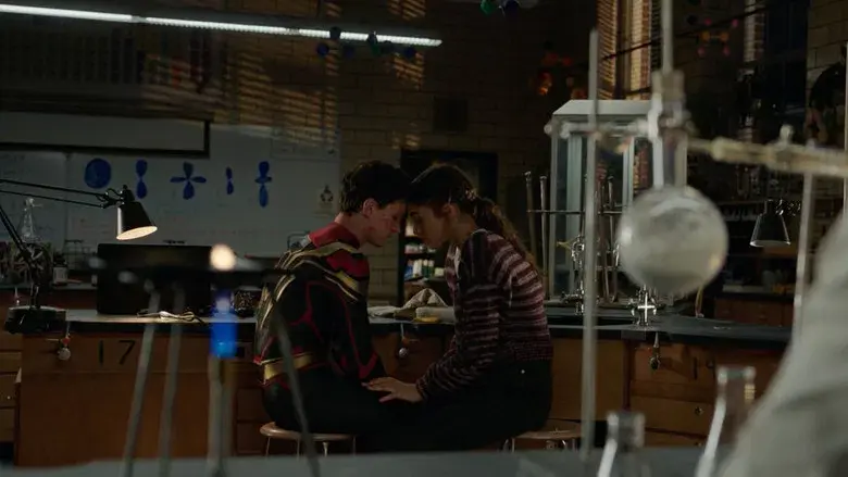 Spider-Man: No Way Home - Fondo