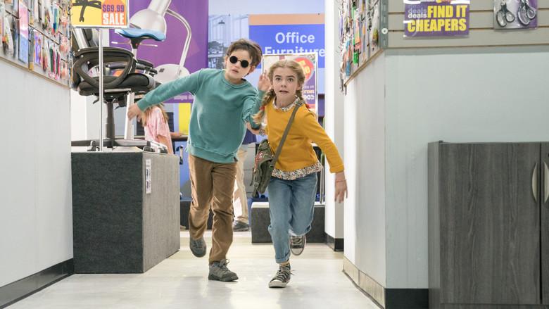 Flora y Ulises - Fondo