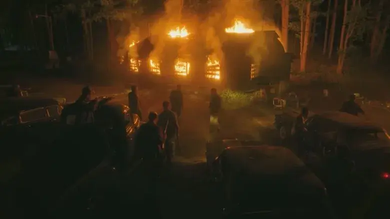 It: Bienvenidos a Derry - Fondo