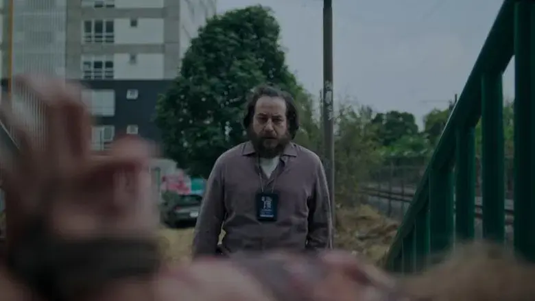 Psicópata: El Asesino del Conejo Blanco - Fondo