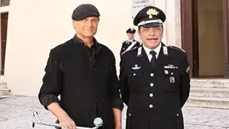 La última vuelta del tiovivo