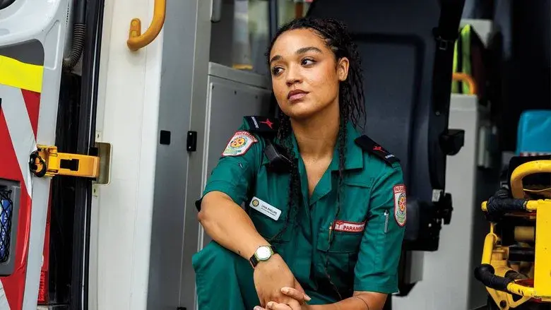 Watching You - Fondo