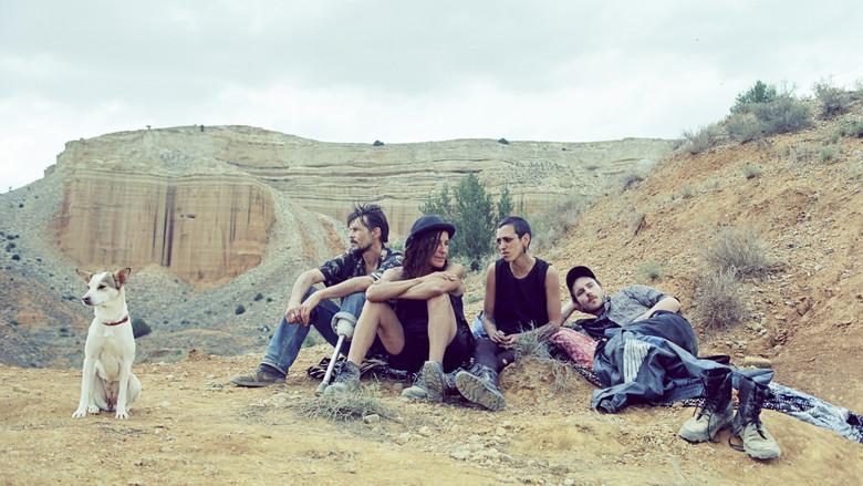 Sirat: Trance en el desierto - Fondo