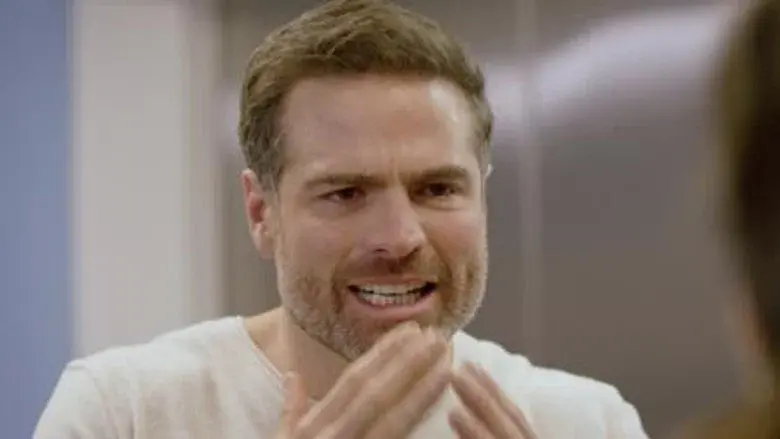 Albeiro se sincera con Hilda