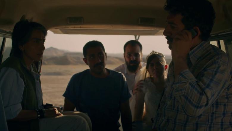 Un simple accidente - Fondo