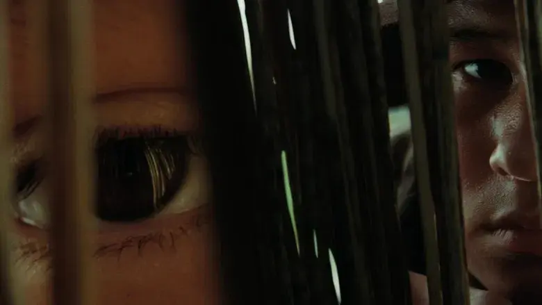 Los asesinos de la luna - Fondo