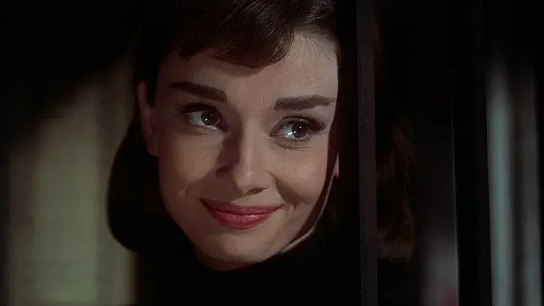 Una cara con ángel - Fondo