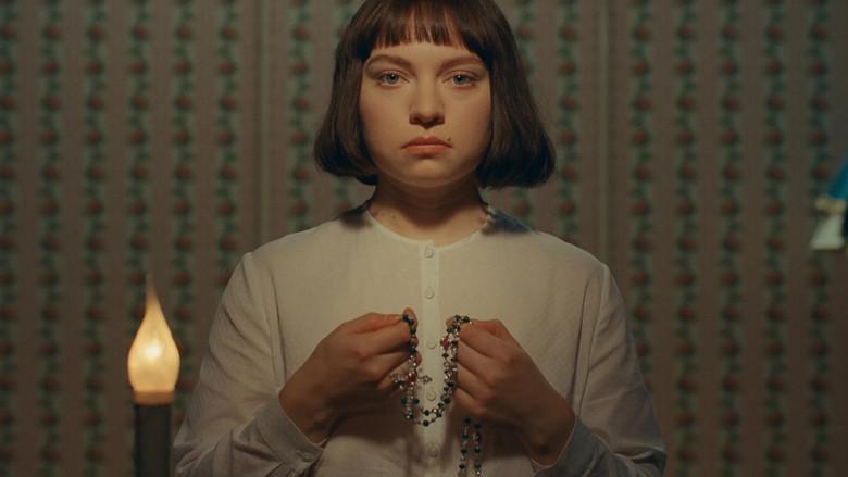 La trama fenicia - Fondo