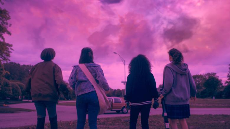 Paper Girls - Fondo