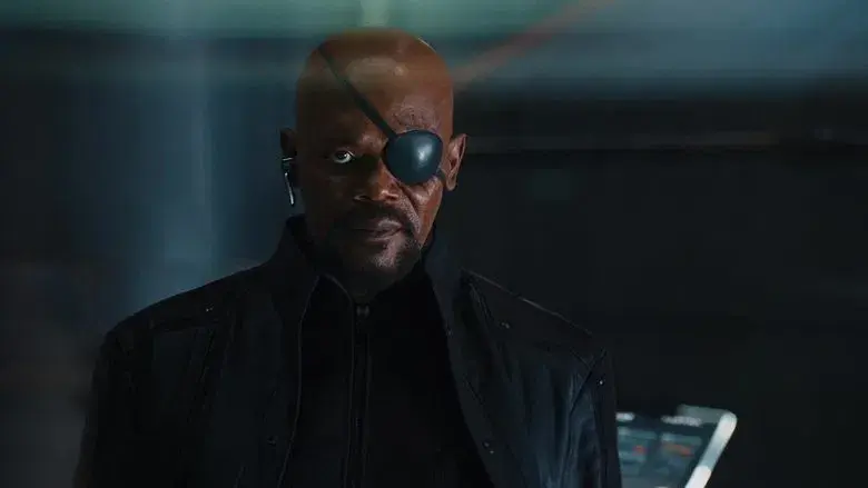 Los Vengadores - Fondo