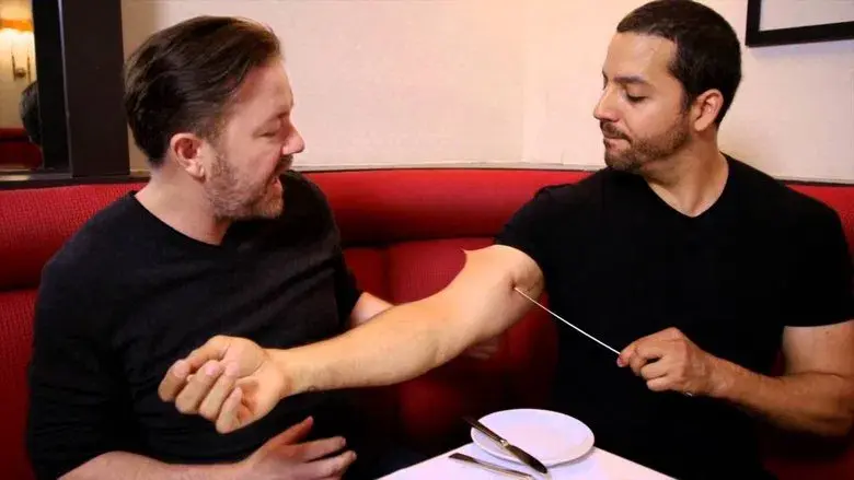 David Blaine: Real or Magic - Fondo