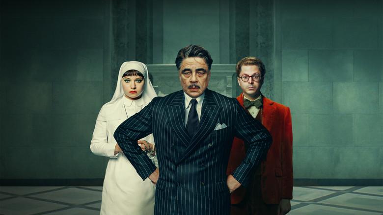 La trama fenicia - Fondo