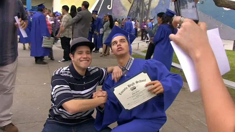 Paranormal Activity: Los señalados - Fondo