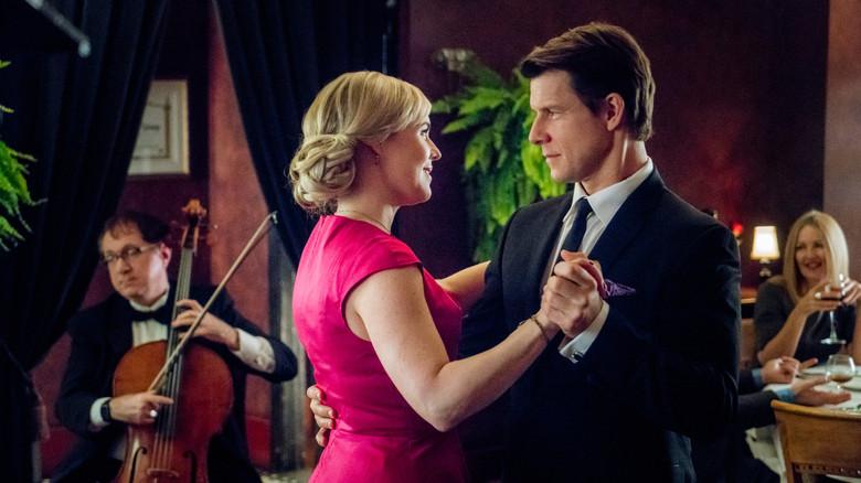 Signed, Sealed, Delivered: From the Heart - Fondo