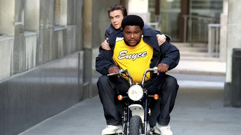 Superagente Cody Banks 2: Destino Londres - Fondo