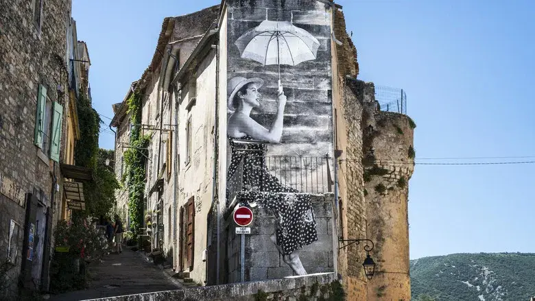 Caras y lugares - Fondo