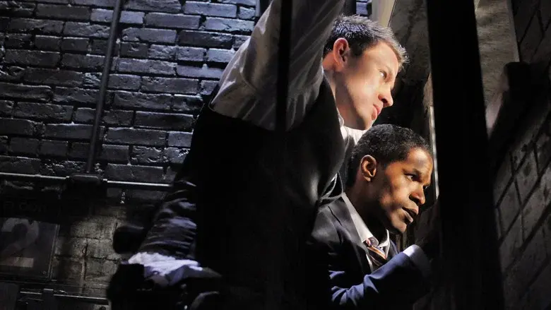 Asalto al poder - Fondo