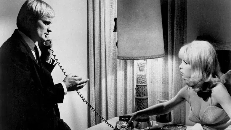 El Espía del Sombrero Verde - Fondo