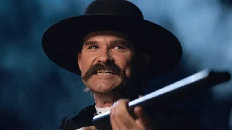 Tombstone: La leyenda de Wyatt Earp - Fondo