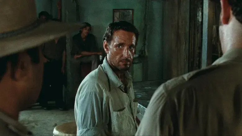 Carga maldita - Fondo