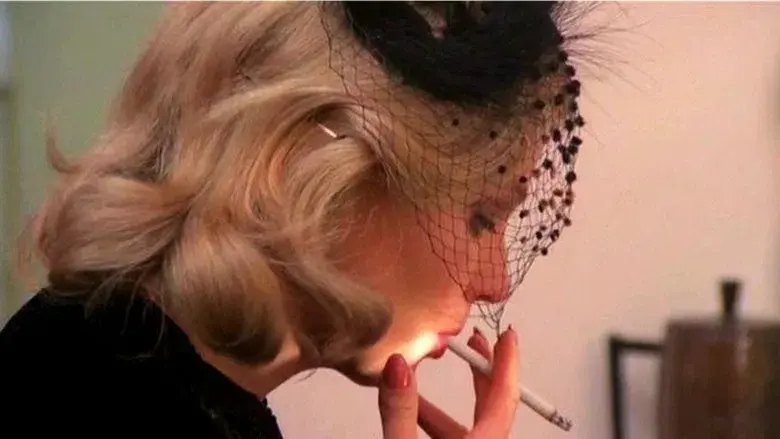 Noche de estreno - Fondo