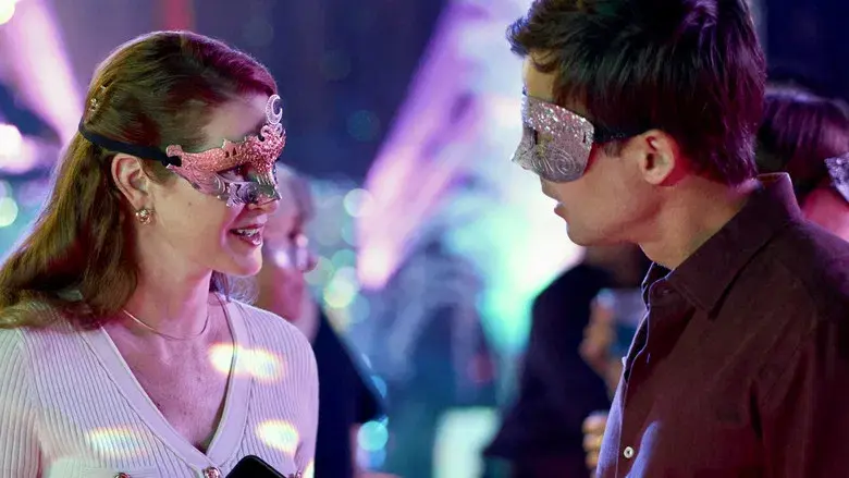 The Stars Between Us - Fondo