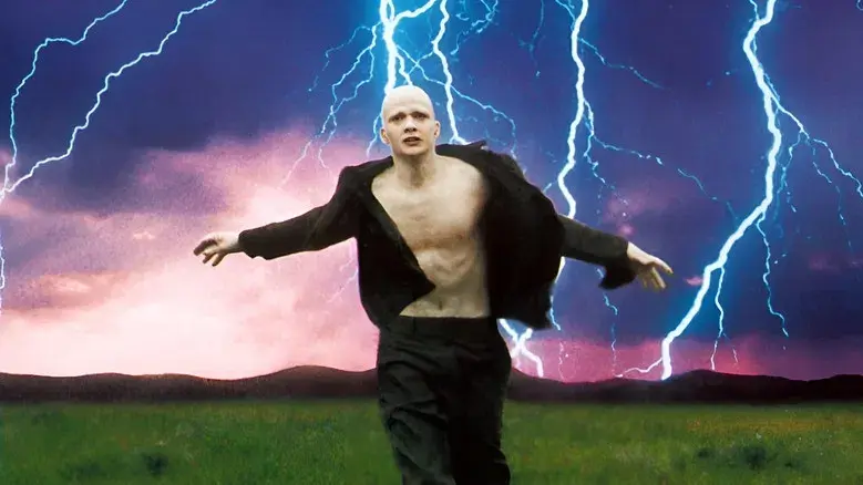 Powder (Pura energía) - Fondo