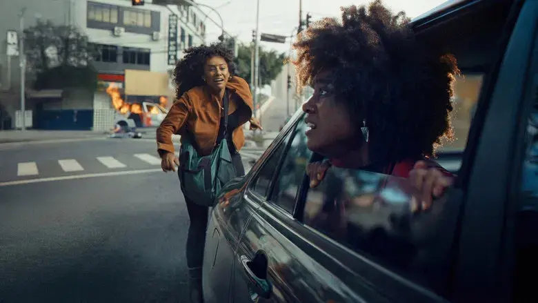 Hermandad: Estado de terror - Fondo