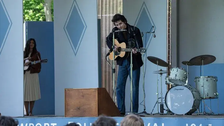 A Complete Unknown - Fondo