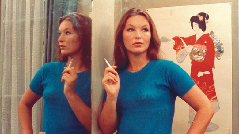 Dos o tres cosas que yo sé de ella - Fondo