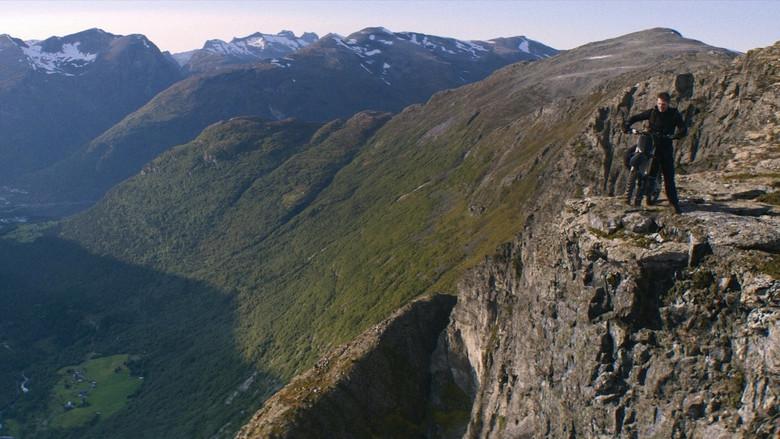 Misión: Imposible - Sentencia mortal parte uno - Fondo