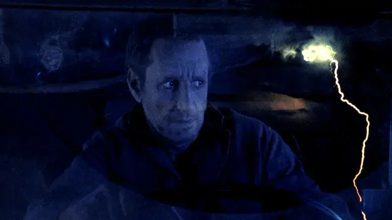 Carga maldita - Fondo