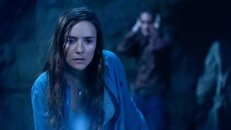 Extraños en una tierra extraña