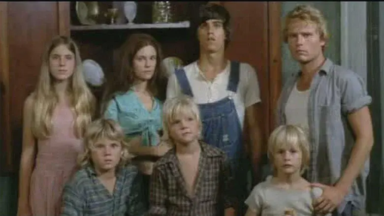 Toda clase de extraños - Fondo