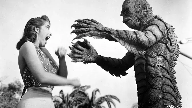 De Regreso a la Laguna Negra: Crónica De Un Monstruo - Fondo