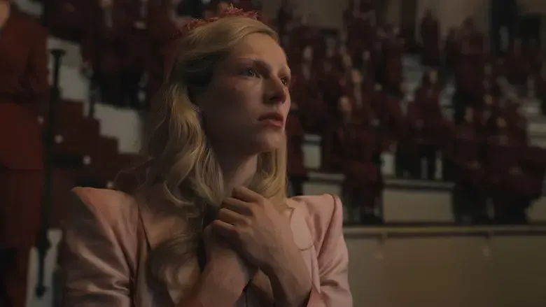 Los Juegos del Hambre: Balada de pájaros cantores y serpientes - Fondo