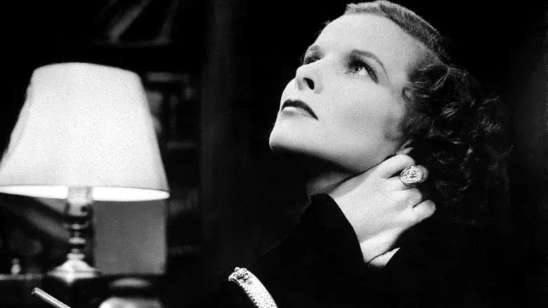 Hacia las alturas - Fondo