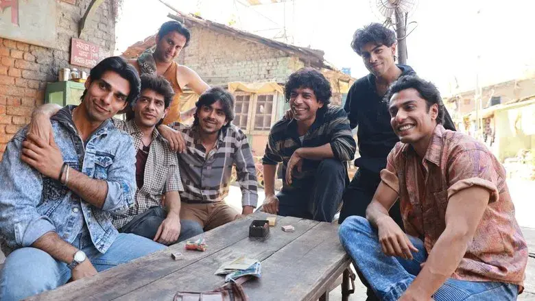 Los superhéroes de Malegaon - Fondo