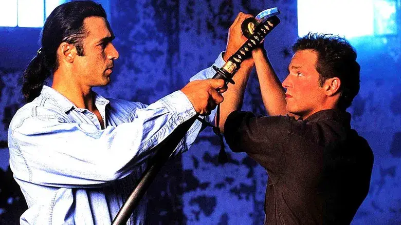 Los inmortales - Fondo